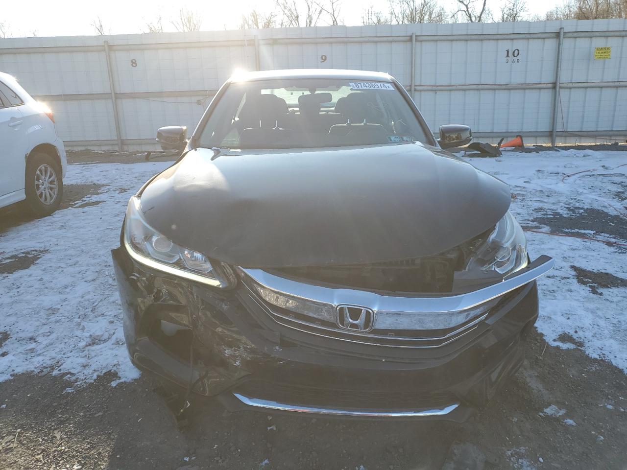 VIN 1HGCR2F79HA042953 2017 HONDA ACCORD no.5