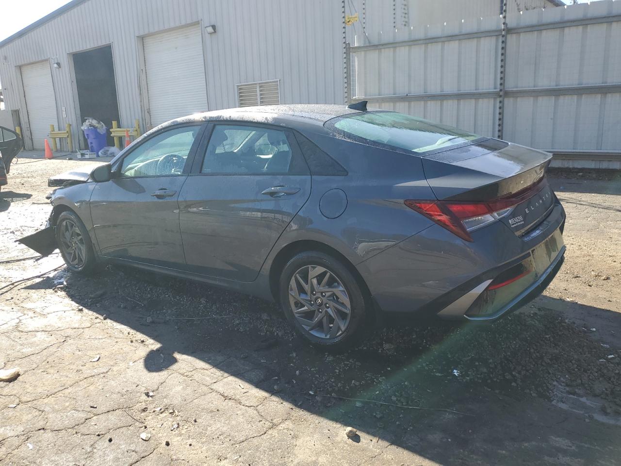 2024 Hyundai Elantra - Image 2