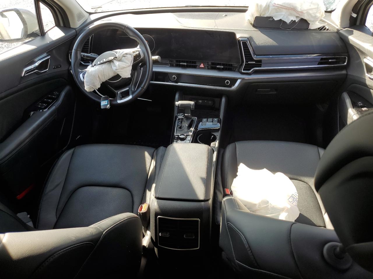 2024 Kia Sportage - Image 8