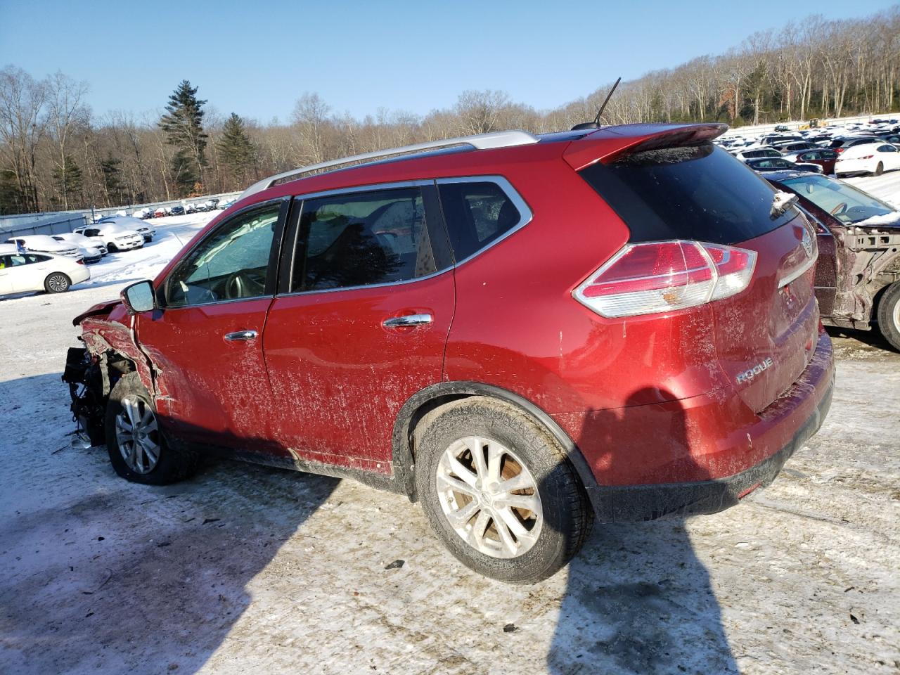 2015 Nissan Rogue - Image 2