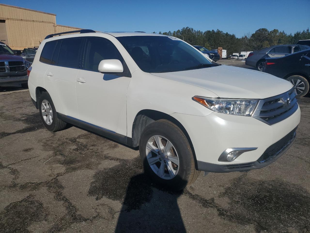 2013 Toyota Highlander - Image 4