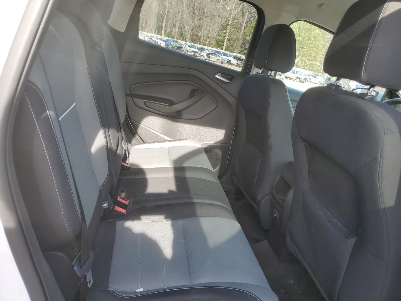 2014 Ford Escape - Image 11