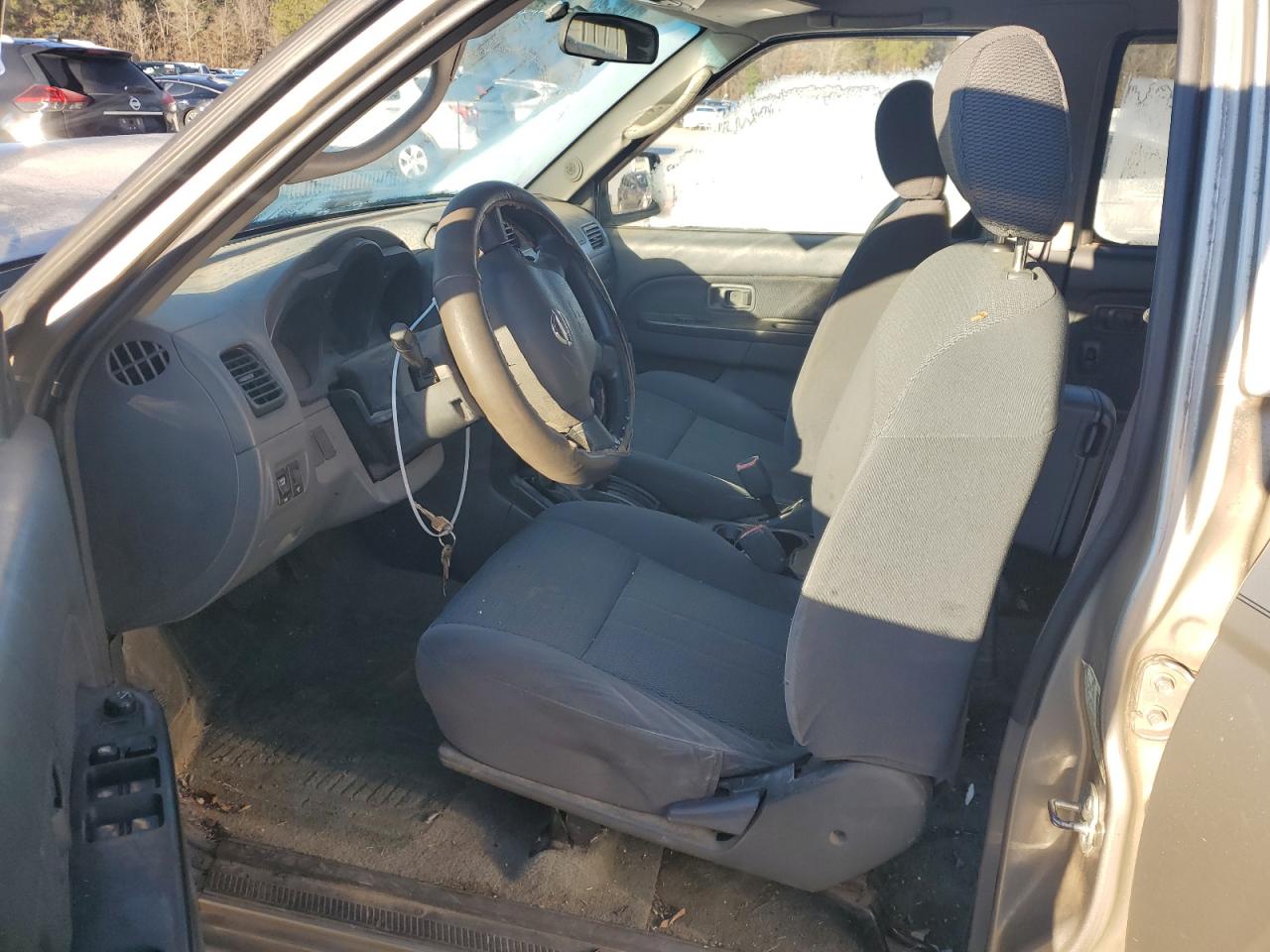 2002 Nissan Navara (Frontier) - Image 7