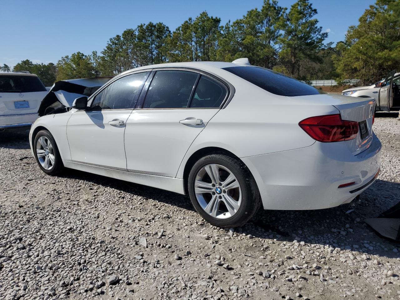 2016 BMW 3er - Image 2