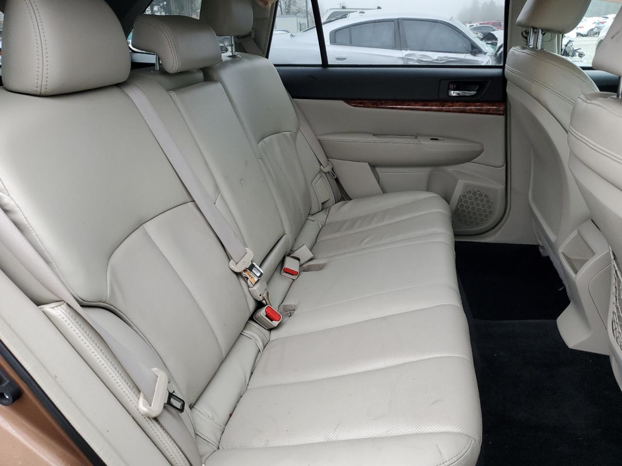 2011 Subaru Outback 2.5I Limited VIN: 4S4BRBKC7B3376385 Lot: 87049994