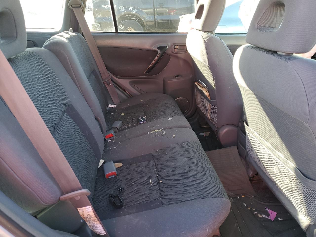 2002 Toyota RAV 4 - Image 10