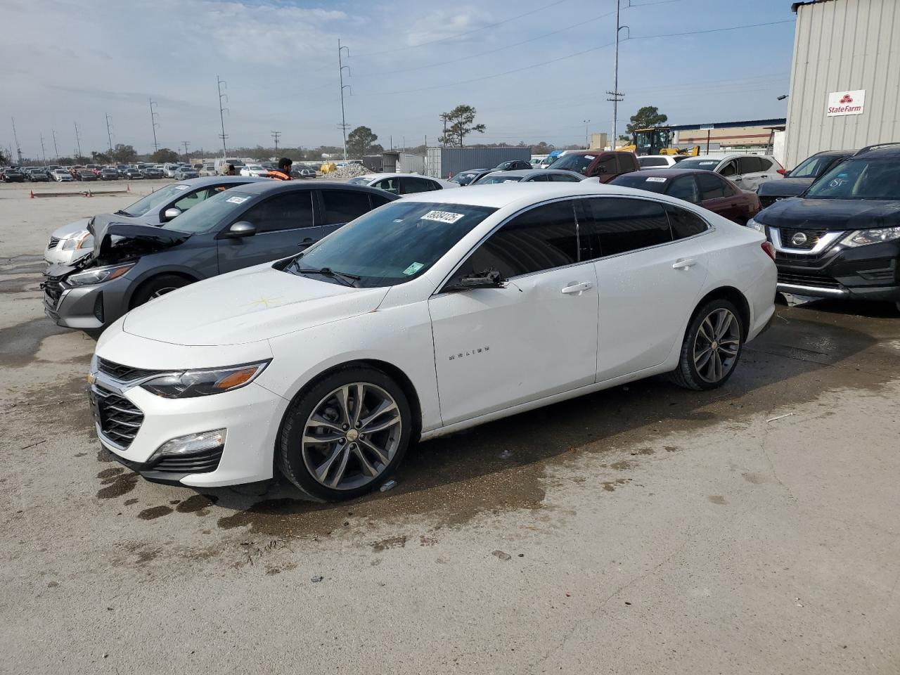 2022 Chevrolet Malibu - Image 1