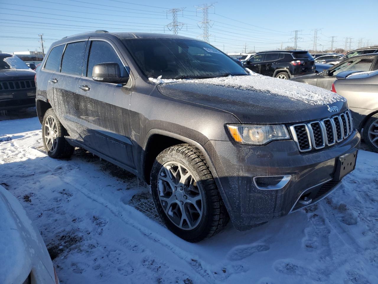 2018 Jeep Grand Cherokee - Image 4