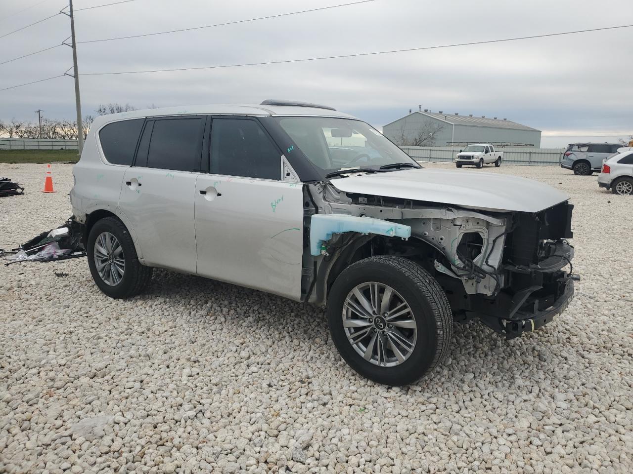2020 Infiniti QX80 - Image 4