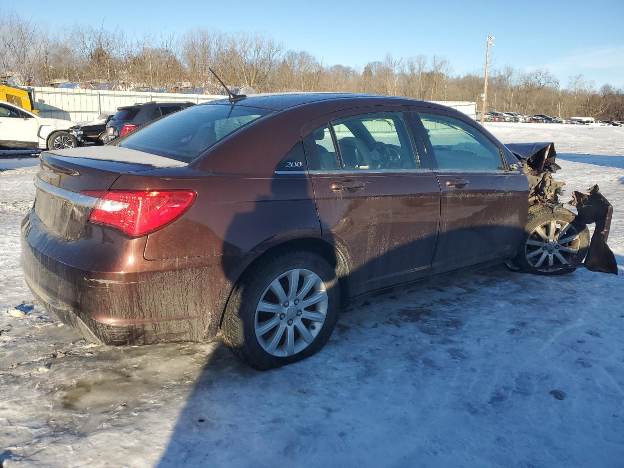 2013 Chrysler 200 - Image 3