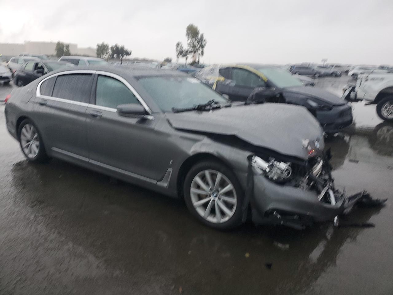 VIN WBA7J2C55JG938290 2018 BMW 7 SERIES no.4