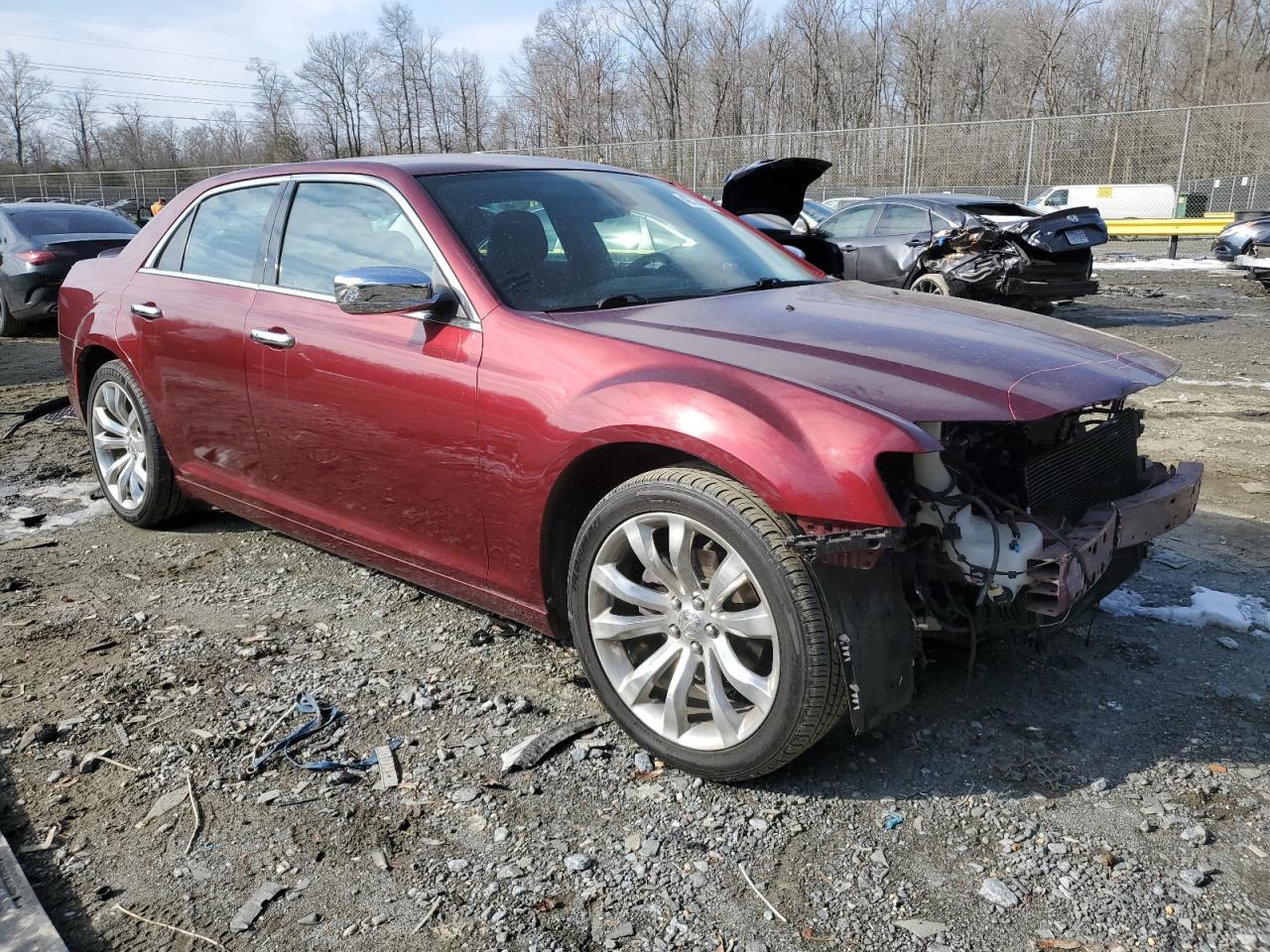 2019 Chrysler 300 - Image 4