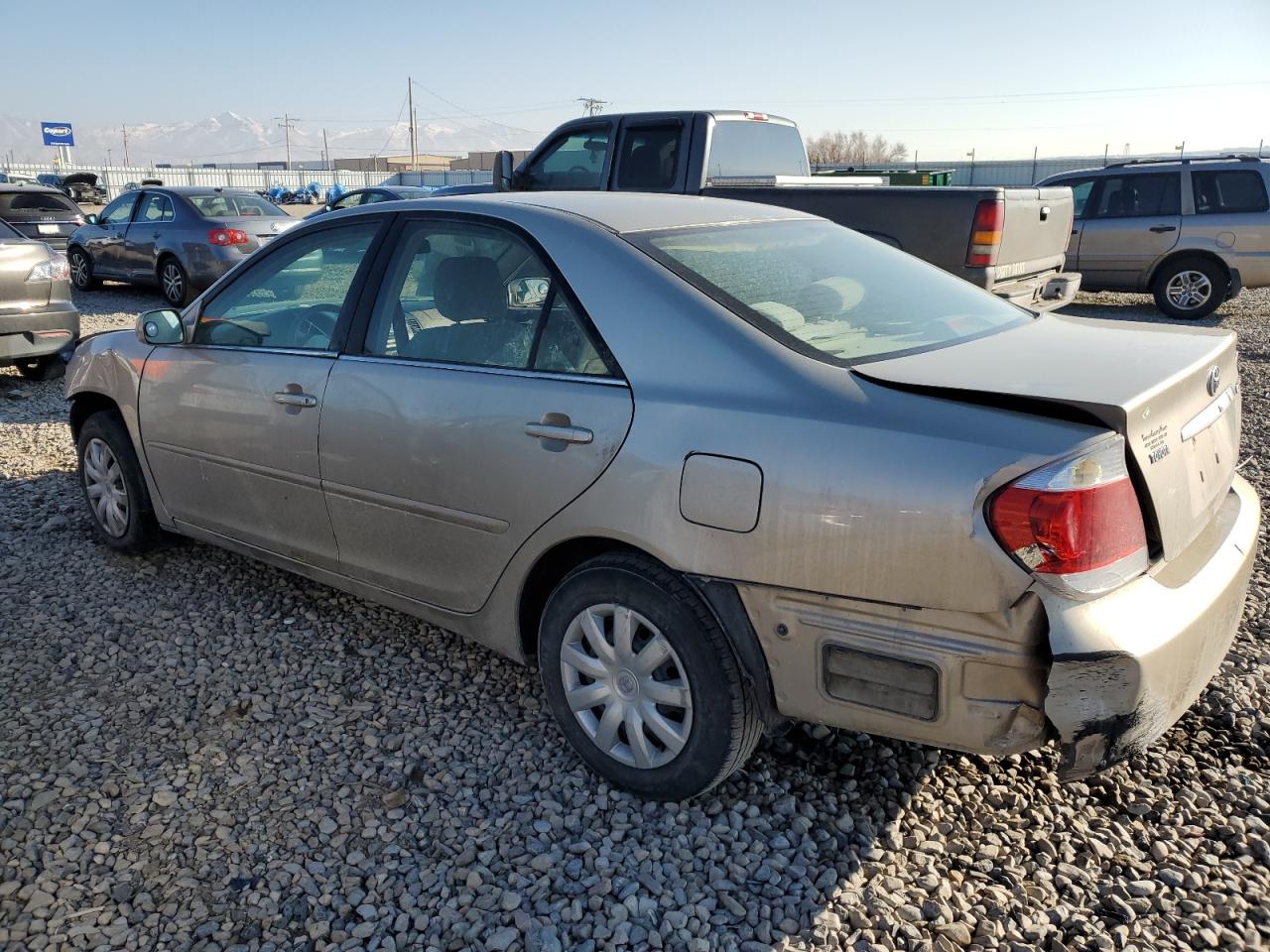2005 Toyota Camry - Image 2