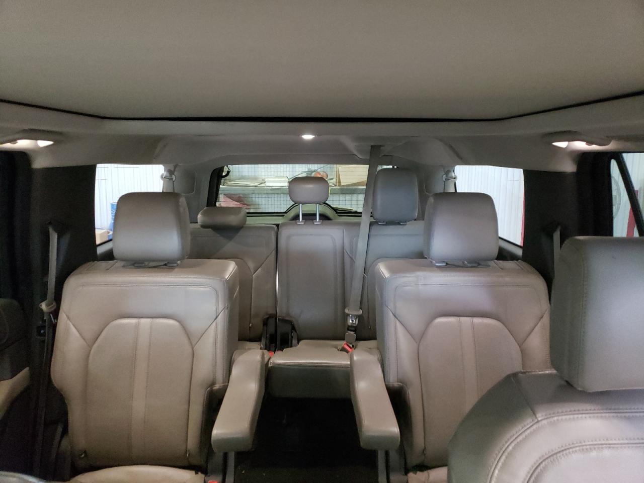 2018 Ford Expedition - Image 10