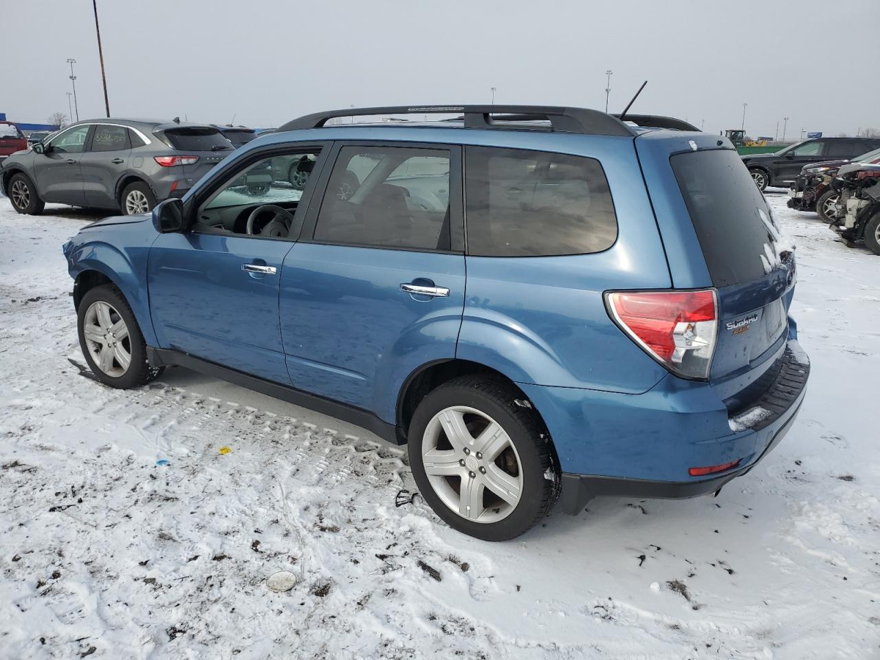 2009 Subaru Forester - Image 2