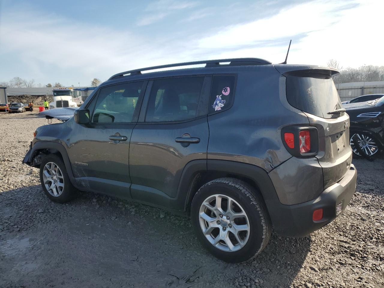 2018 Jeep Renegade - Image 2