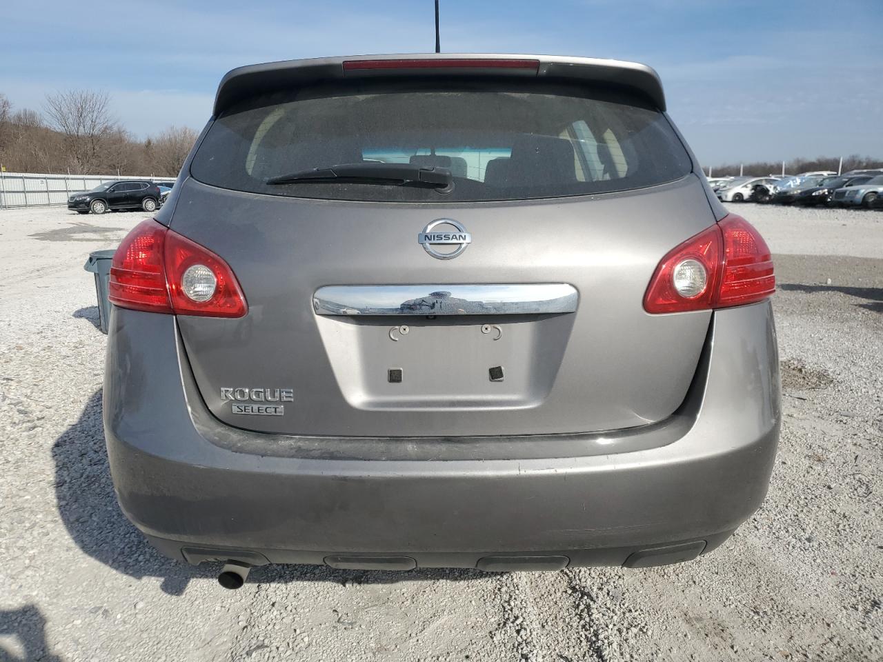 2015 Nissan Rogue - Image 6