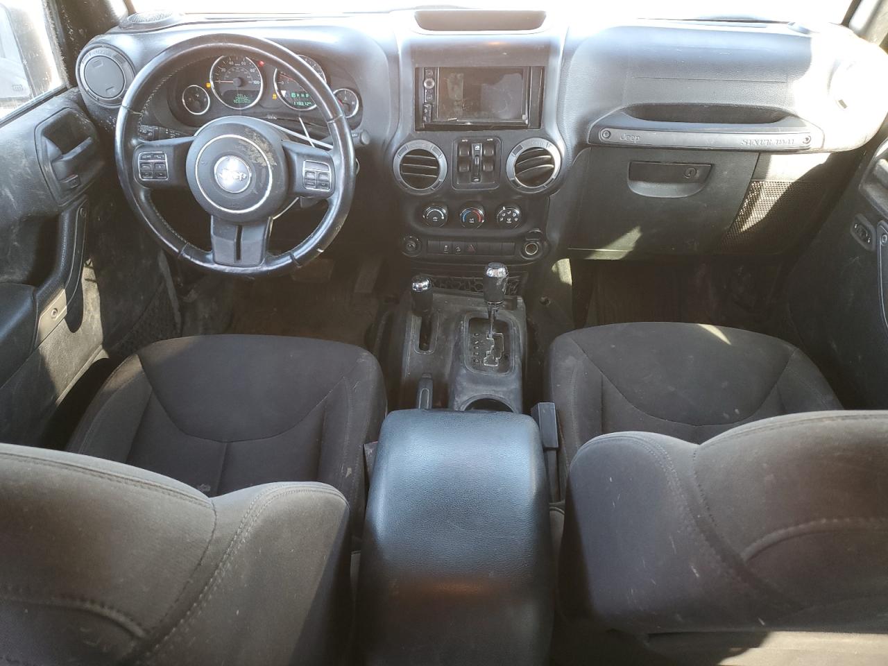 2015 Jeep Wrangler - Image 8