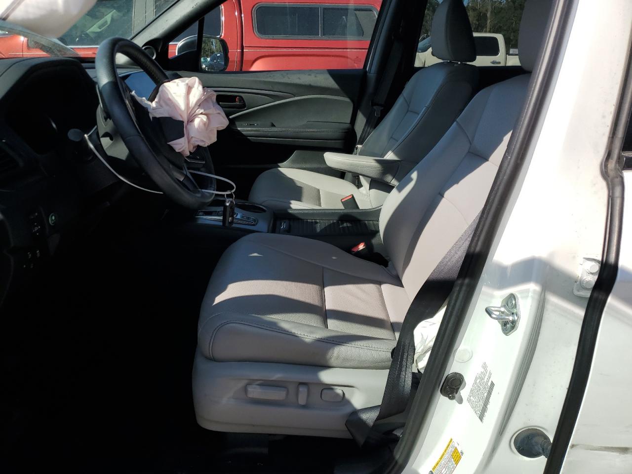 2022 Honda Passport - Image 7