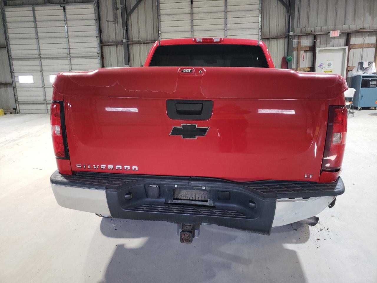 2007 Chevrolet Silverado - Image 6