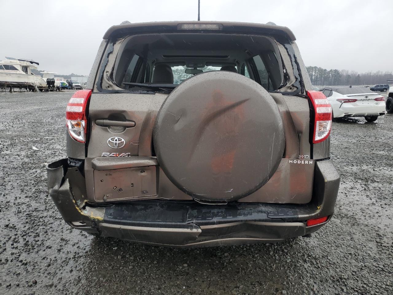 2011 Toyota RAV 4 - Image 6