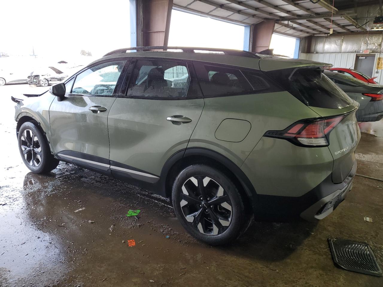 2023 Kia Sportage - Image 2