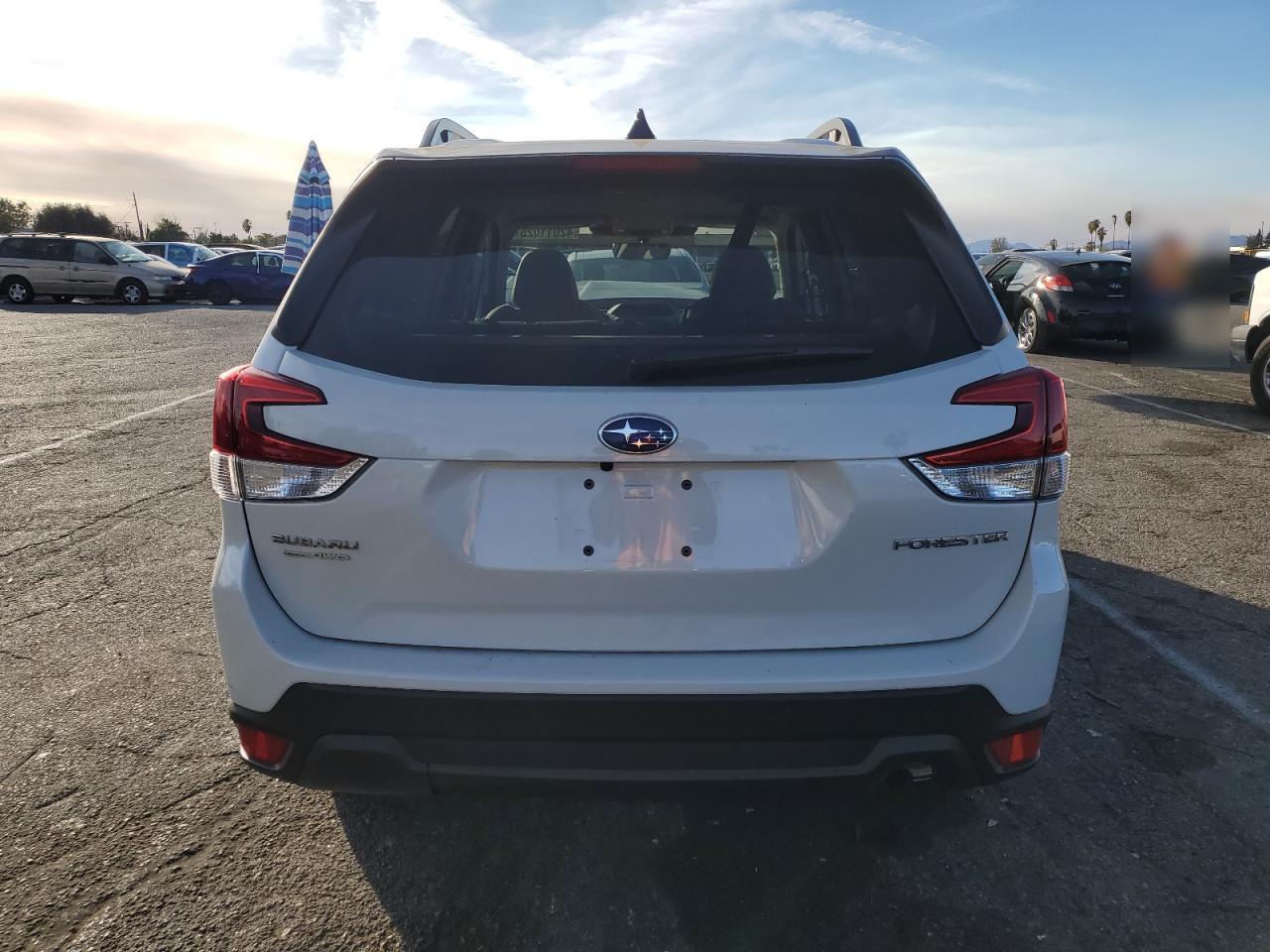 2024 Subaru Forester - Image 6