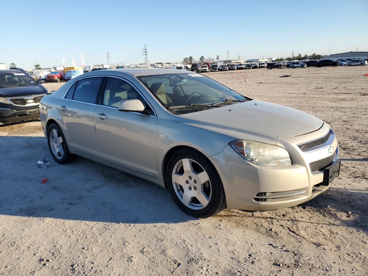 2009 Chevrolet Malibu - Image 4