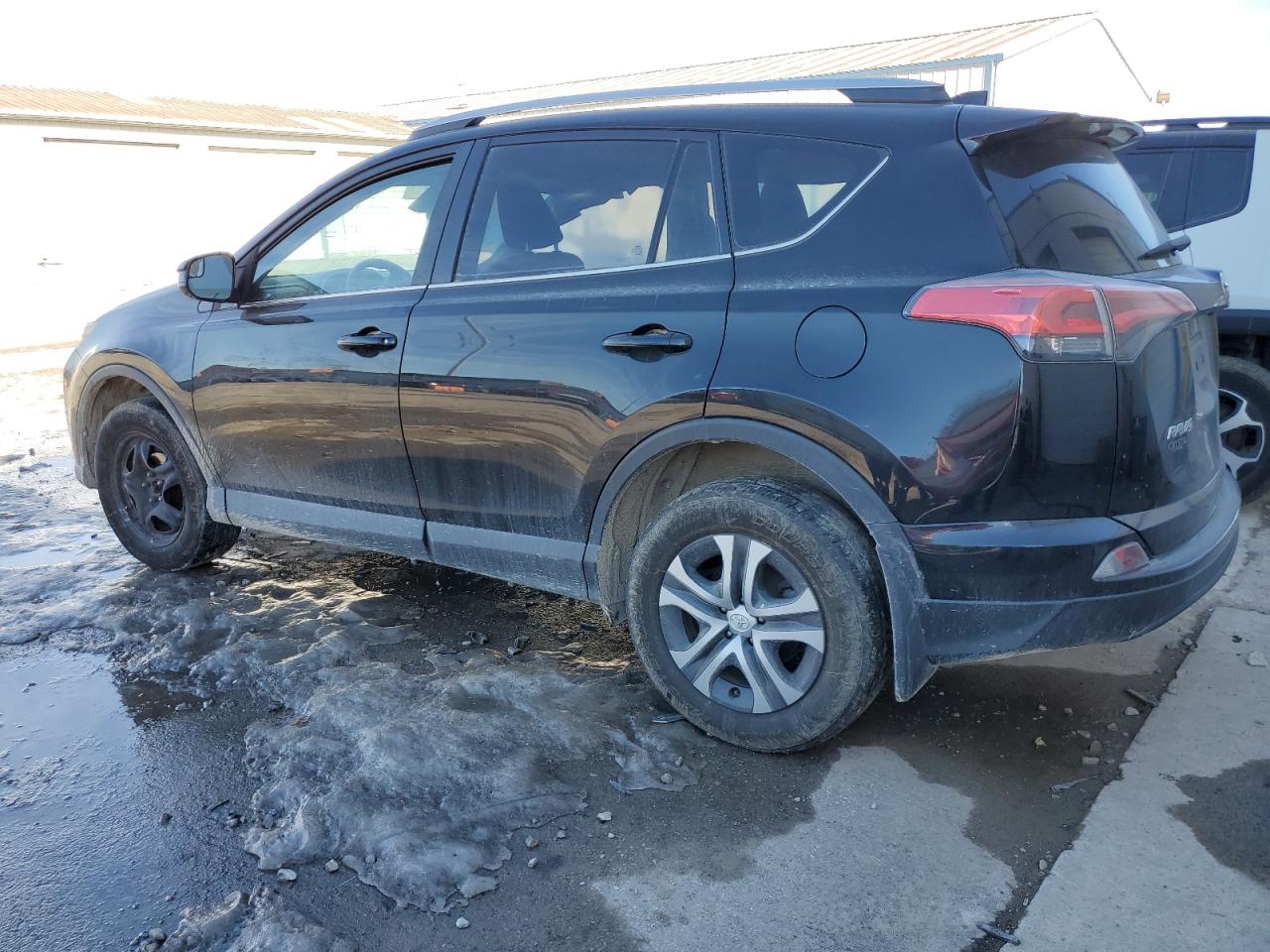 2018 Toyota RAV 4 - Image 2