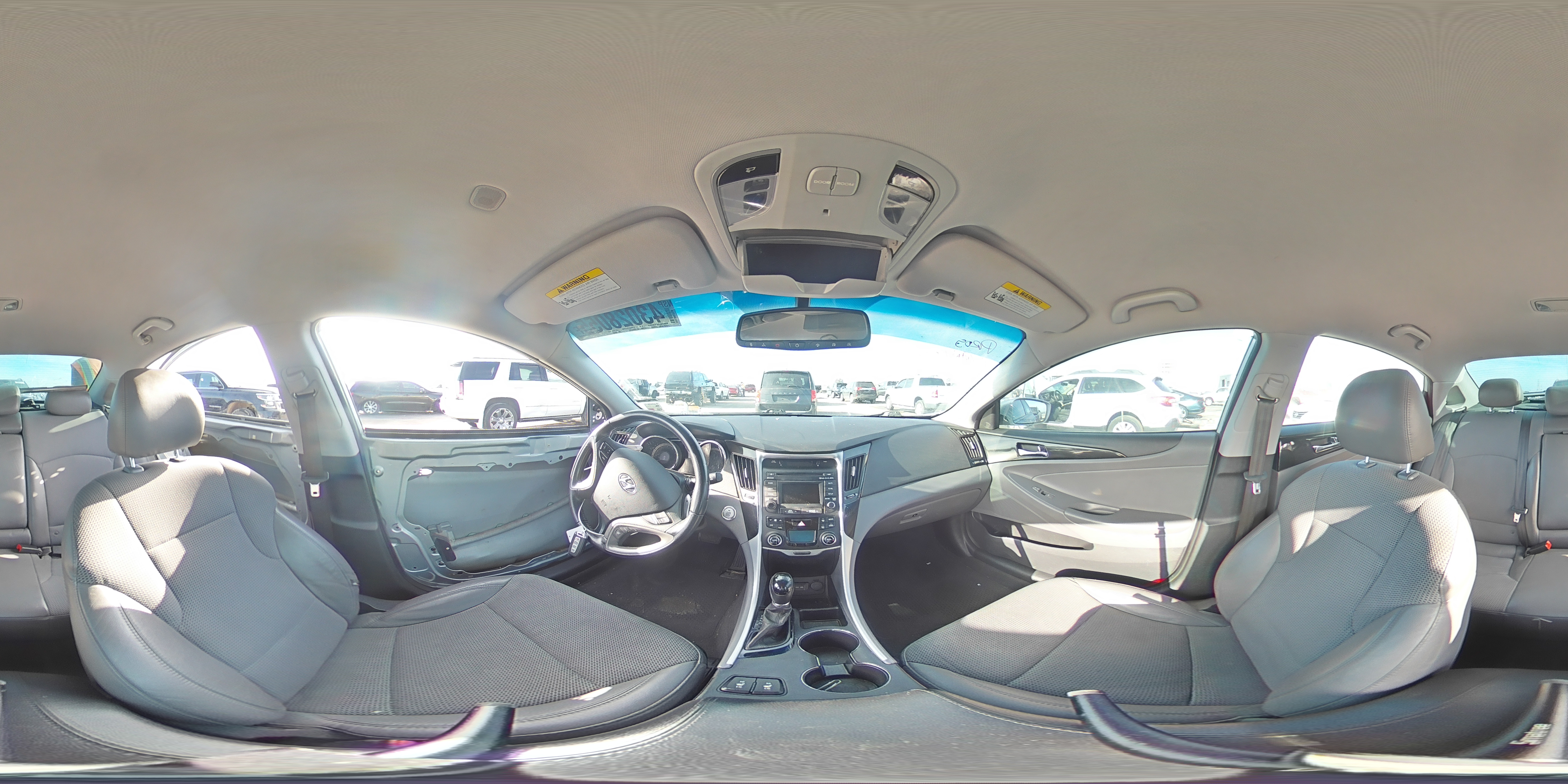 2014 Hyundai Sonata - Image 12