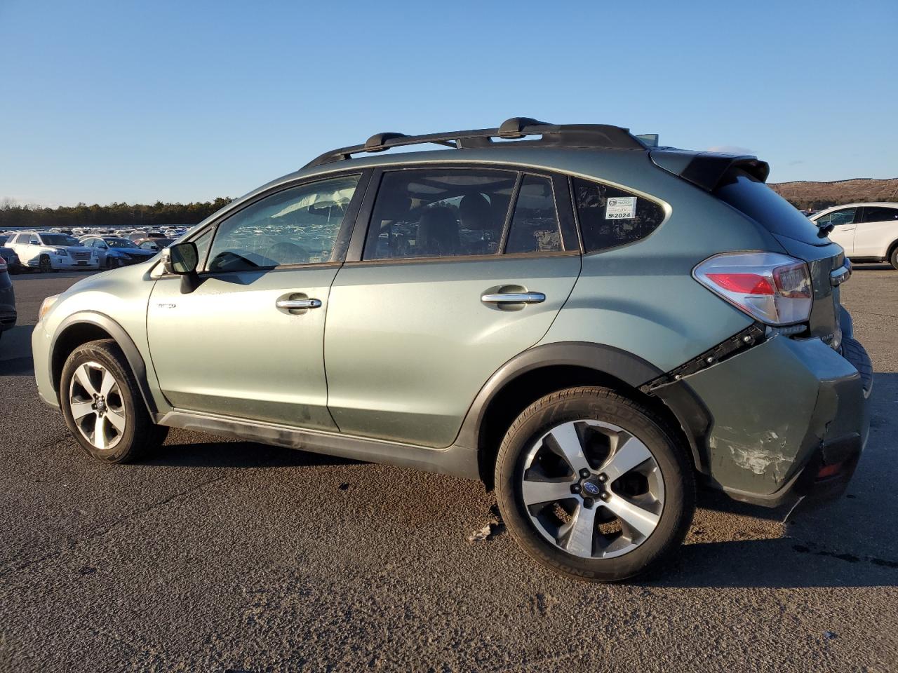 2016 Subaru XV - Image 2