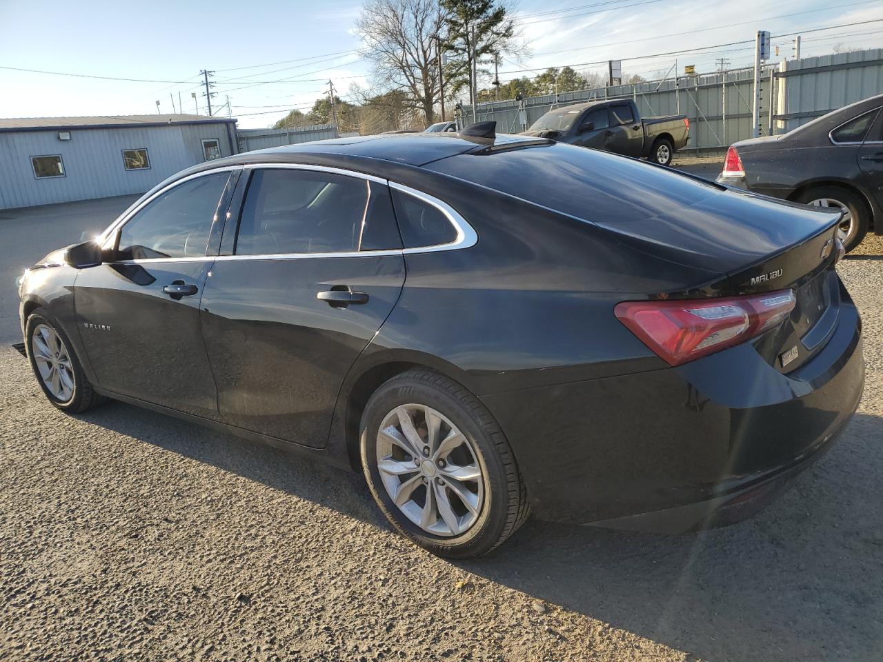 2019 Chevrolet Malibu - Image 2