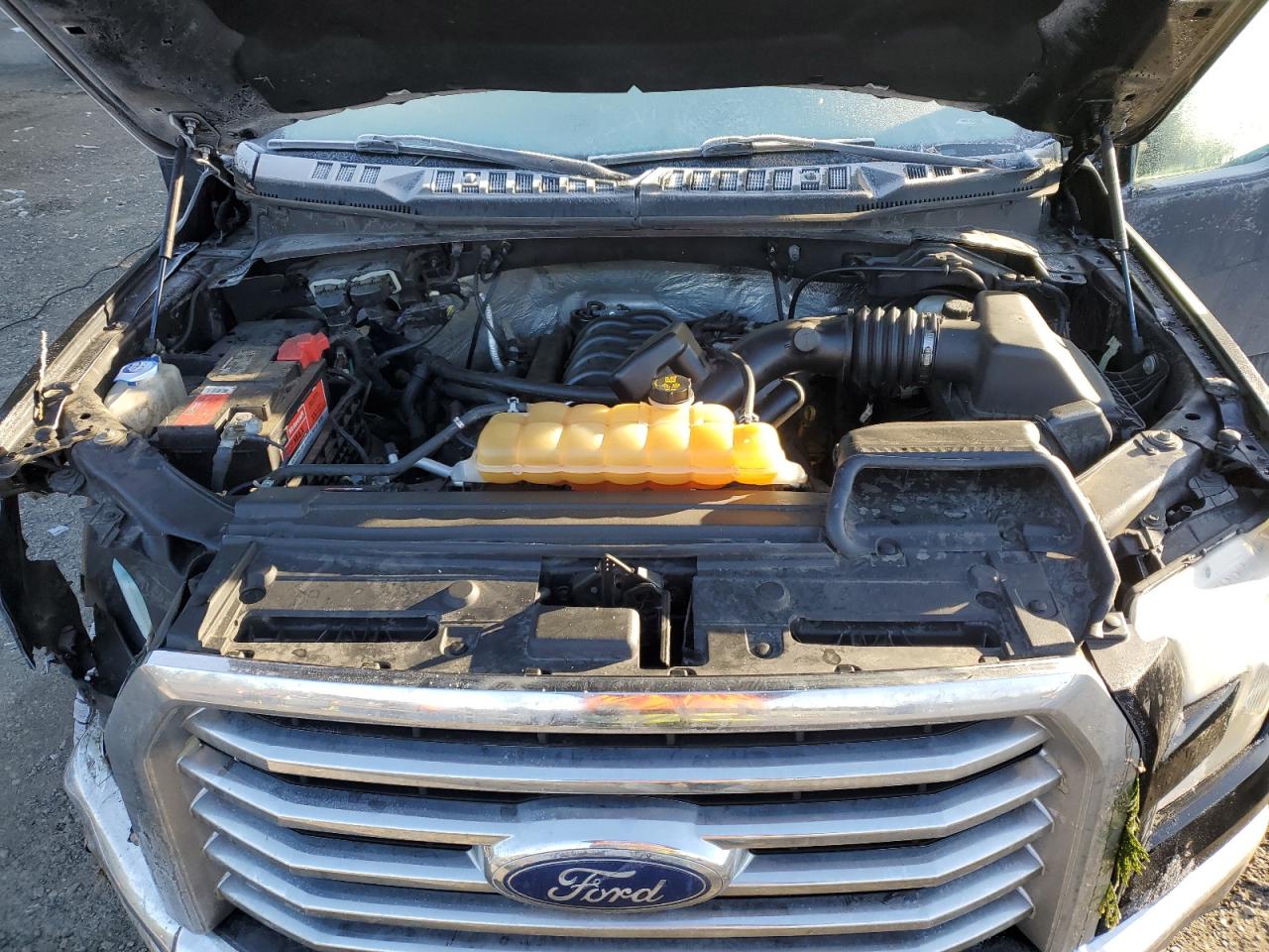 2016 Ford F-150 - Image 11