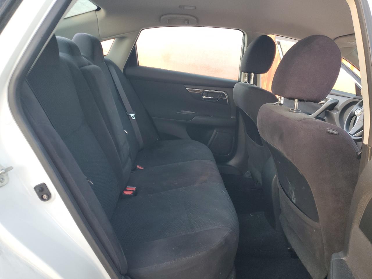 2014 Nissan Altima - Image 10