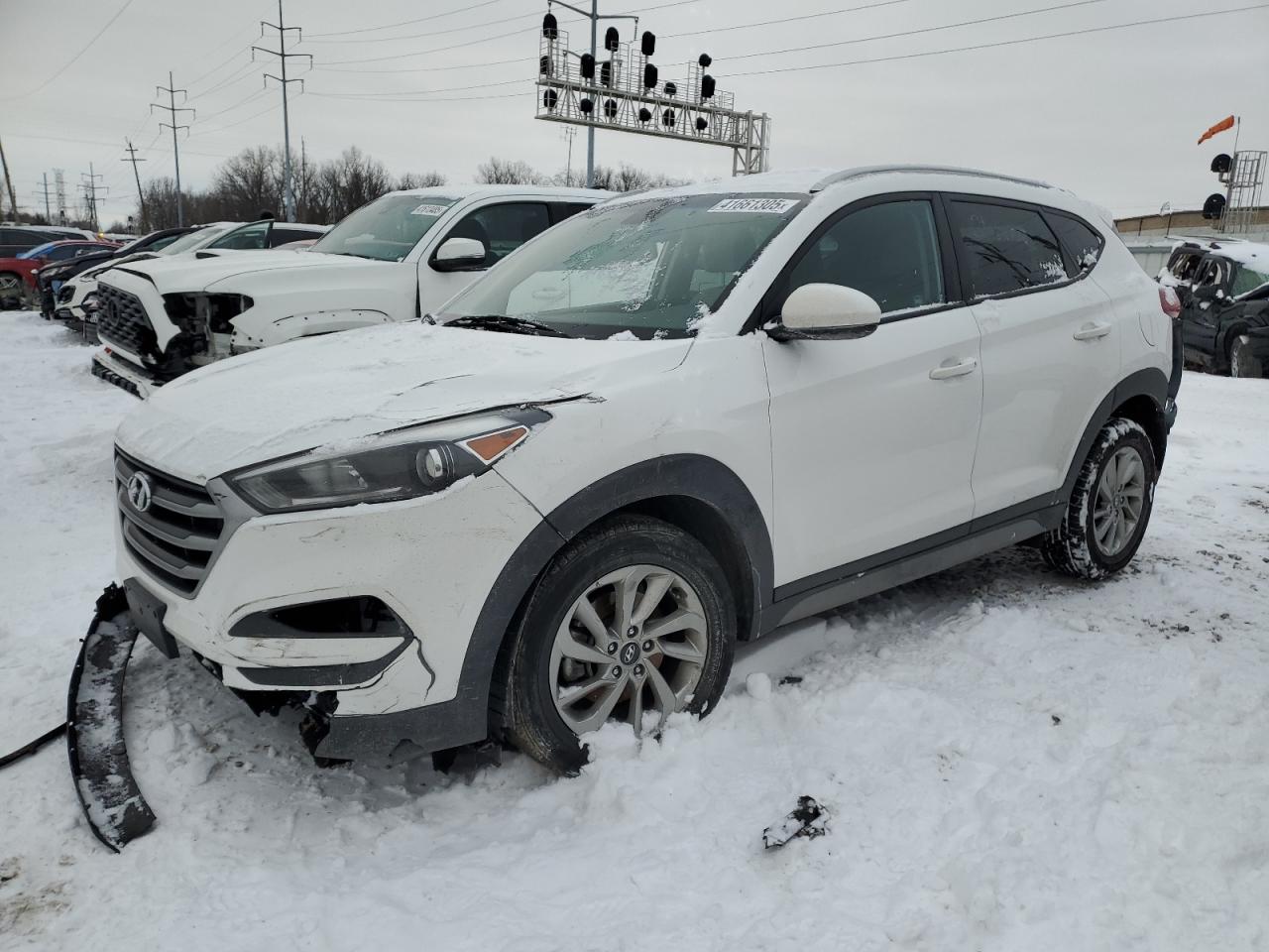 VIN KM8J33A4XJU691820 2018 HYUNDAI TUCSON no.1