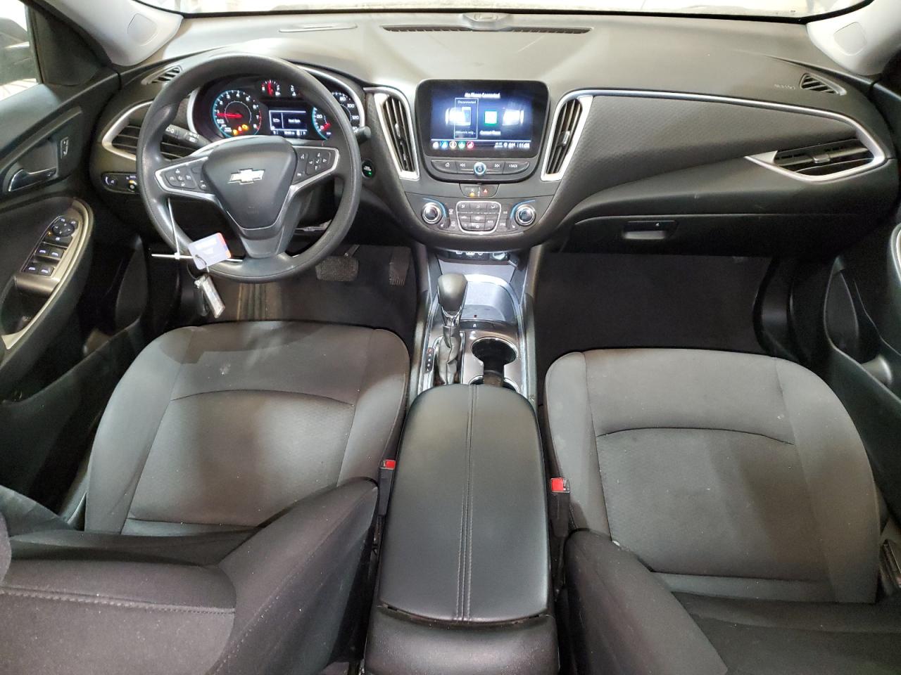 2023 Chevrolet Malibu - Image 8