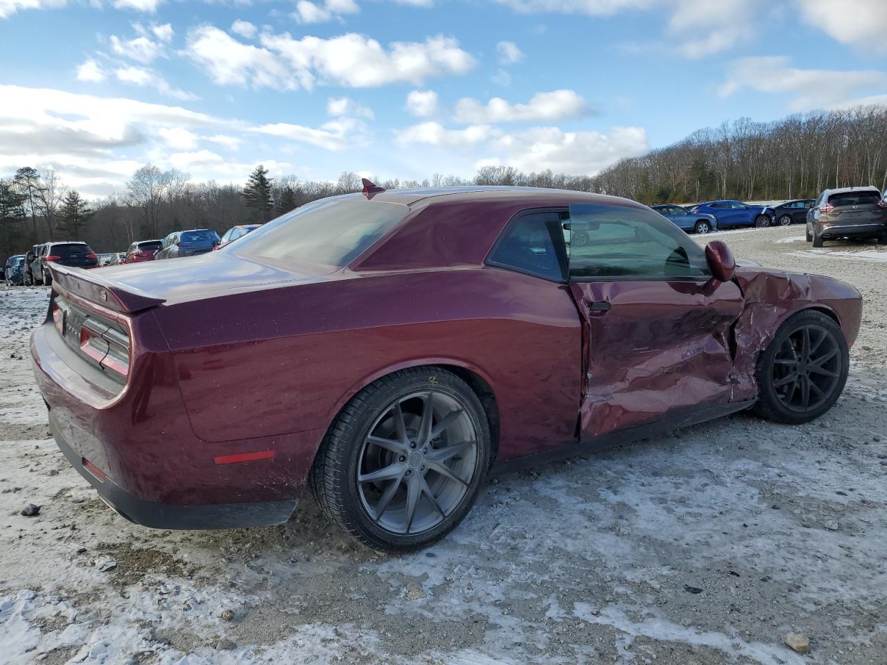 2019 Dodge Challenger - Image 3