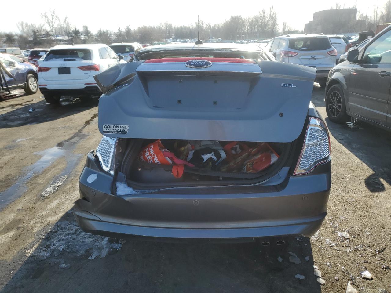 2010 Ford Fusion - Image 6