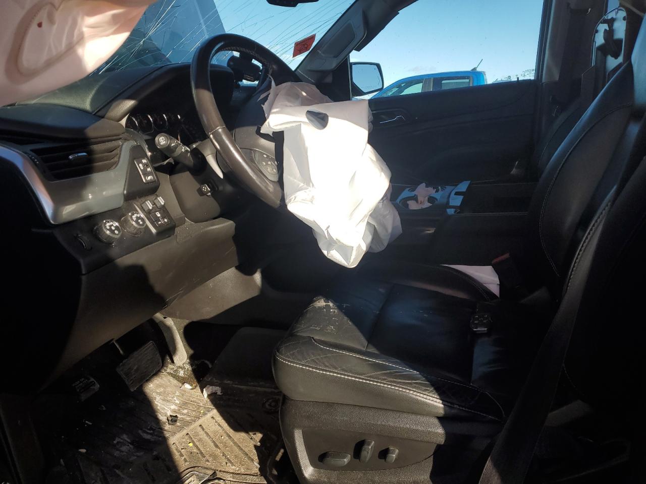 2018 Chevrolet Suburban - Image 7