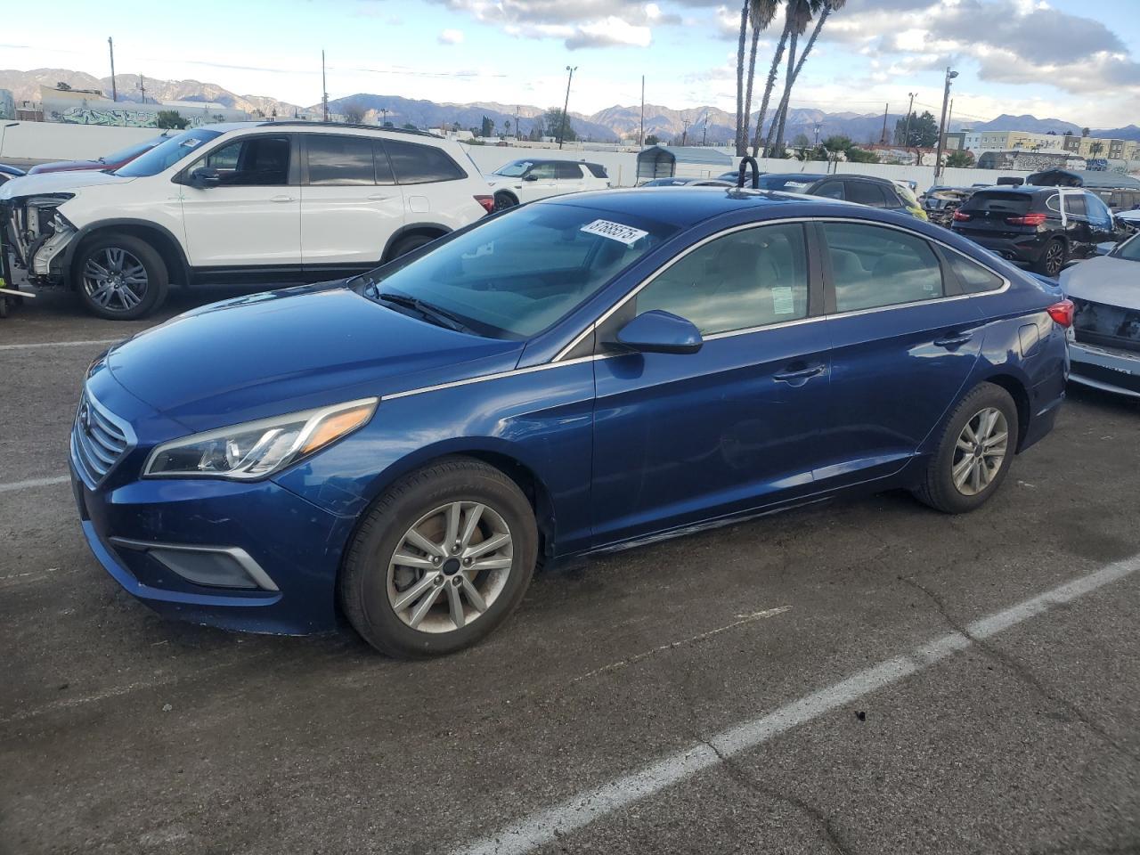 VIN 5NPE24AF8HH442744 2017 HYUNDAI SONATA no.1