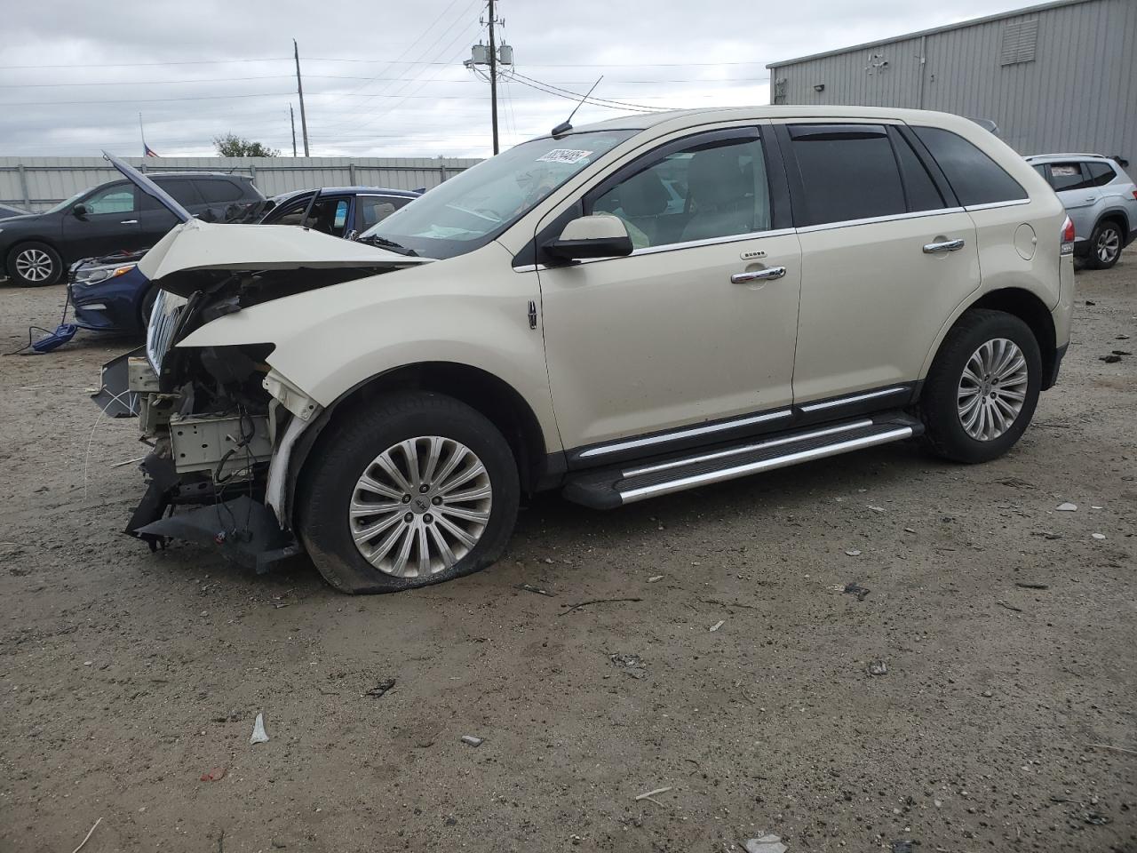 VIN 2LMDJ6JK5FBL33321 2015 LINCOLN MKX no.1