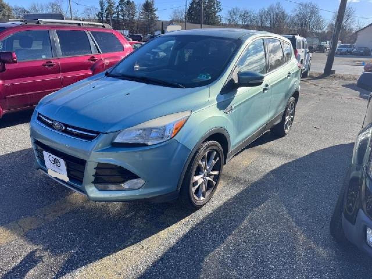 VIN 1FMCU9HX3DUD31382 2013 FORD ESCAPE no.2