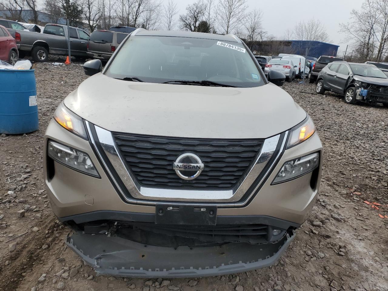 2021 Nissan Rogue - Image 5