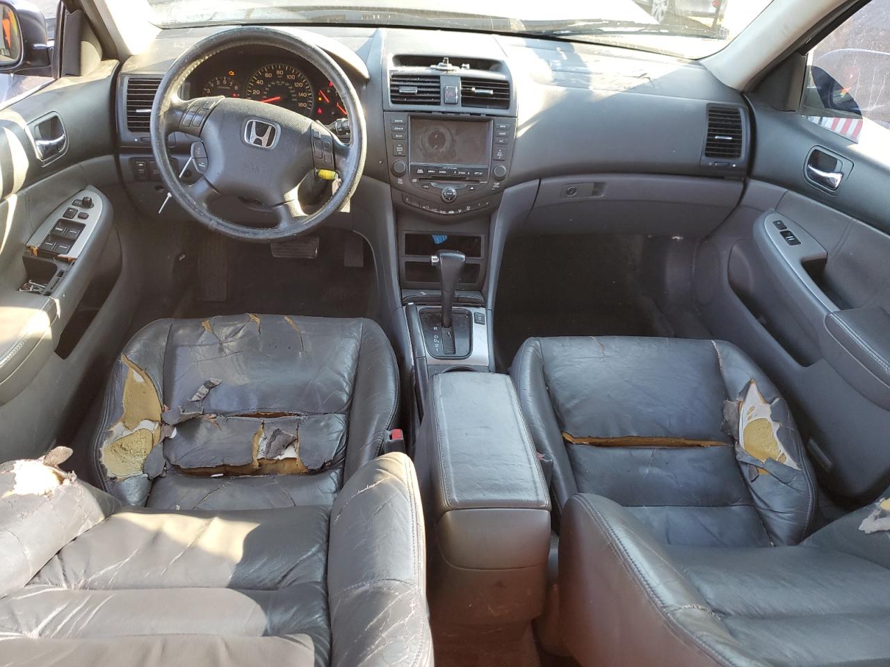 2003 Honda Accord - Image 8