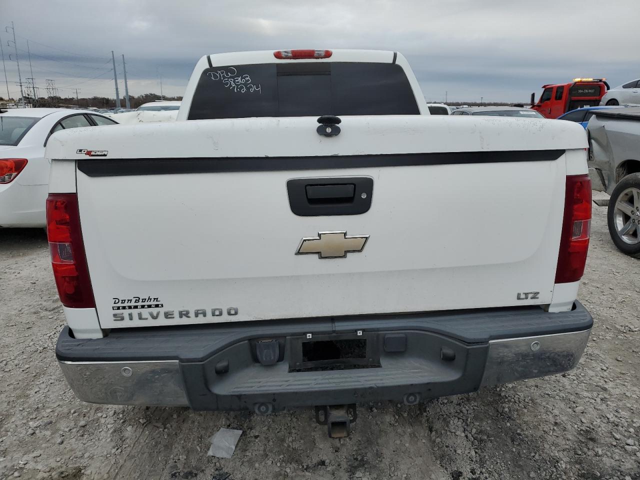 2009 Chevrolet Silverado - Image 6