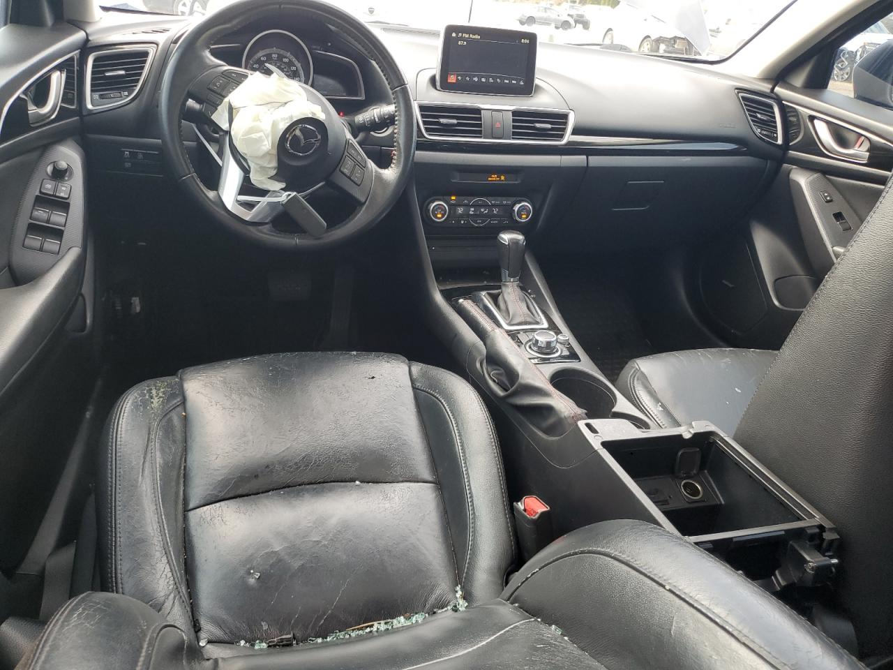 2015 Mazda 3 - Image 8