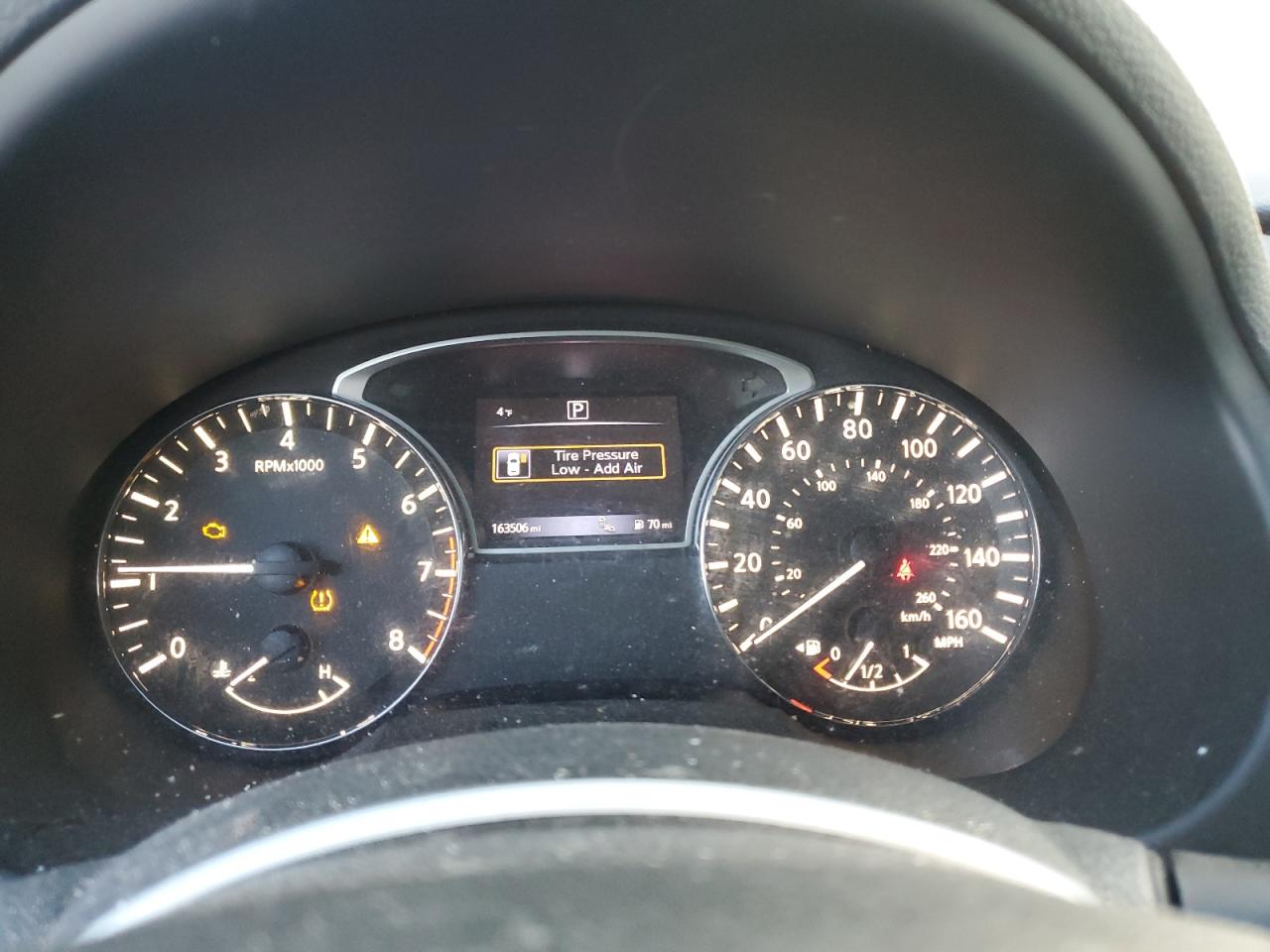2017 Nissan Altima - Image 9