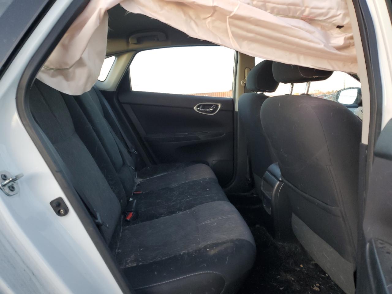 2014 Nissan Sentra - Image 11