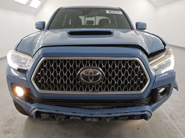  TOYOTA TACOMA 2019 Синий