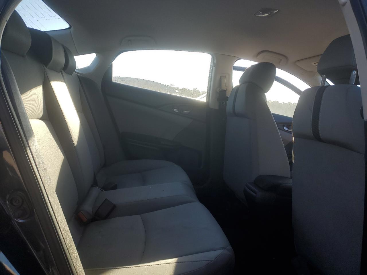 2019 Honda Civic - Image 10